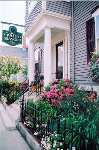 The Spring Seasons Inn نيوبورت المظهر الخارجي الصورة